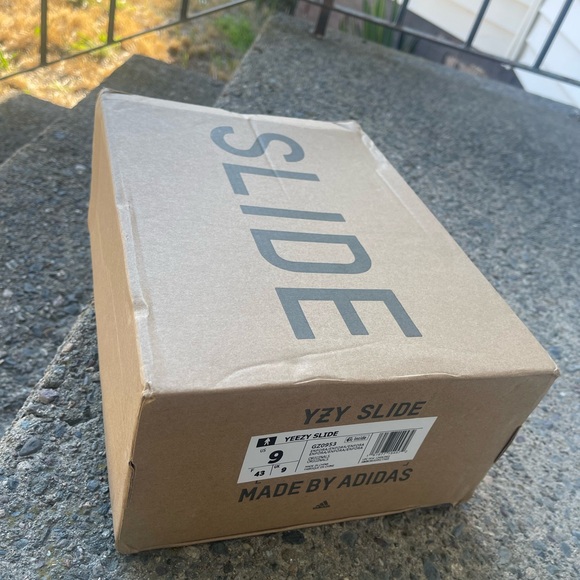 Offer Yeezy slide - Enflame Orange 🥇 - Picture 5 of 5